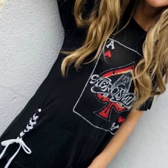 Daydreamer Revolve Aerosmith Ace Size M Top New - Picture 1 of 8